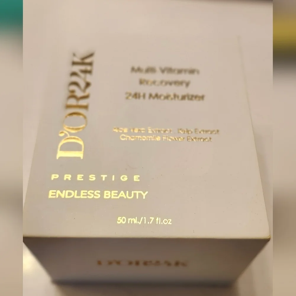 NIB-Multi-Vitamin Recovery 24H Moisturizer-Skincare - Picture 5 of 6